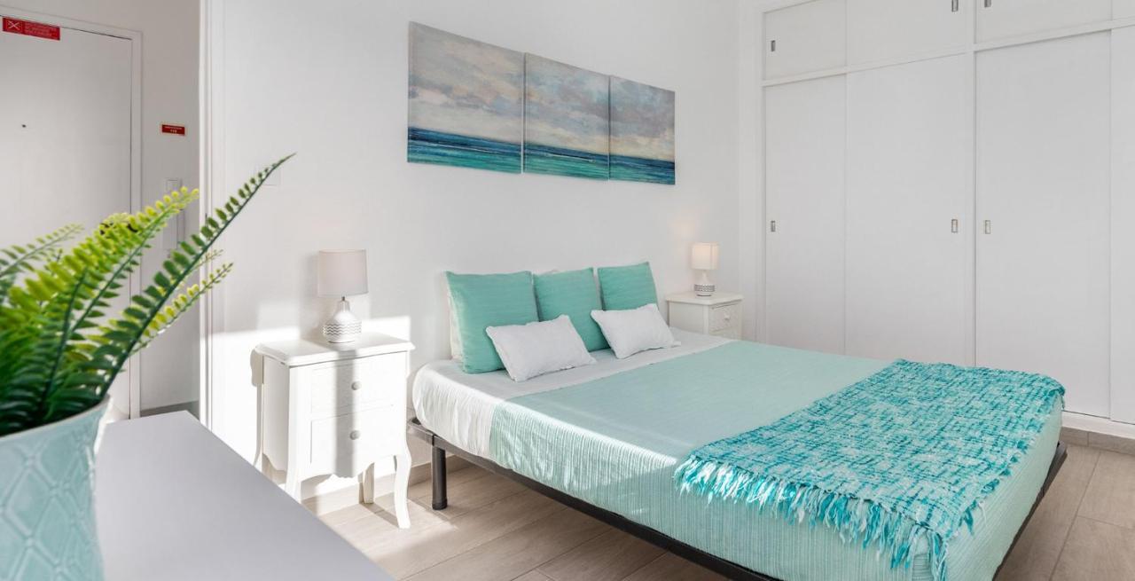 Apartamento Cor Do Mar: Seaside Retreat in Alvor Exterior photo